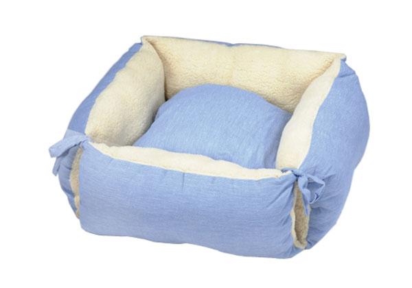 Designer square dog bed w/bowtie - blue
